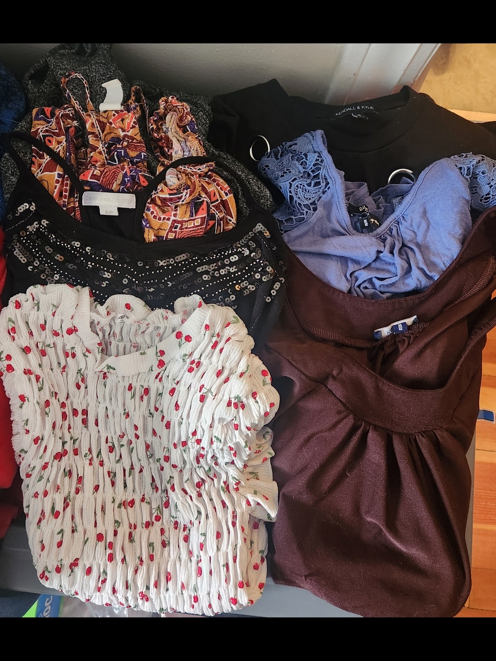 Women's Top Bundle S/M
